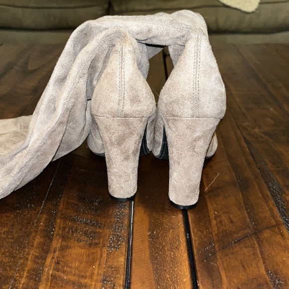 Steve Madden Gorgeous Over the Knee Boots - Picture 9 of 11